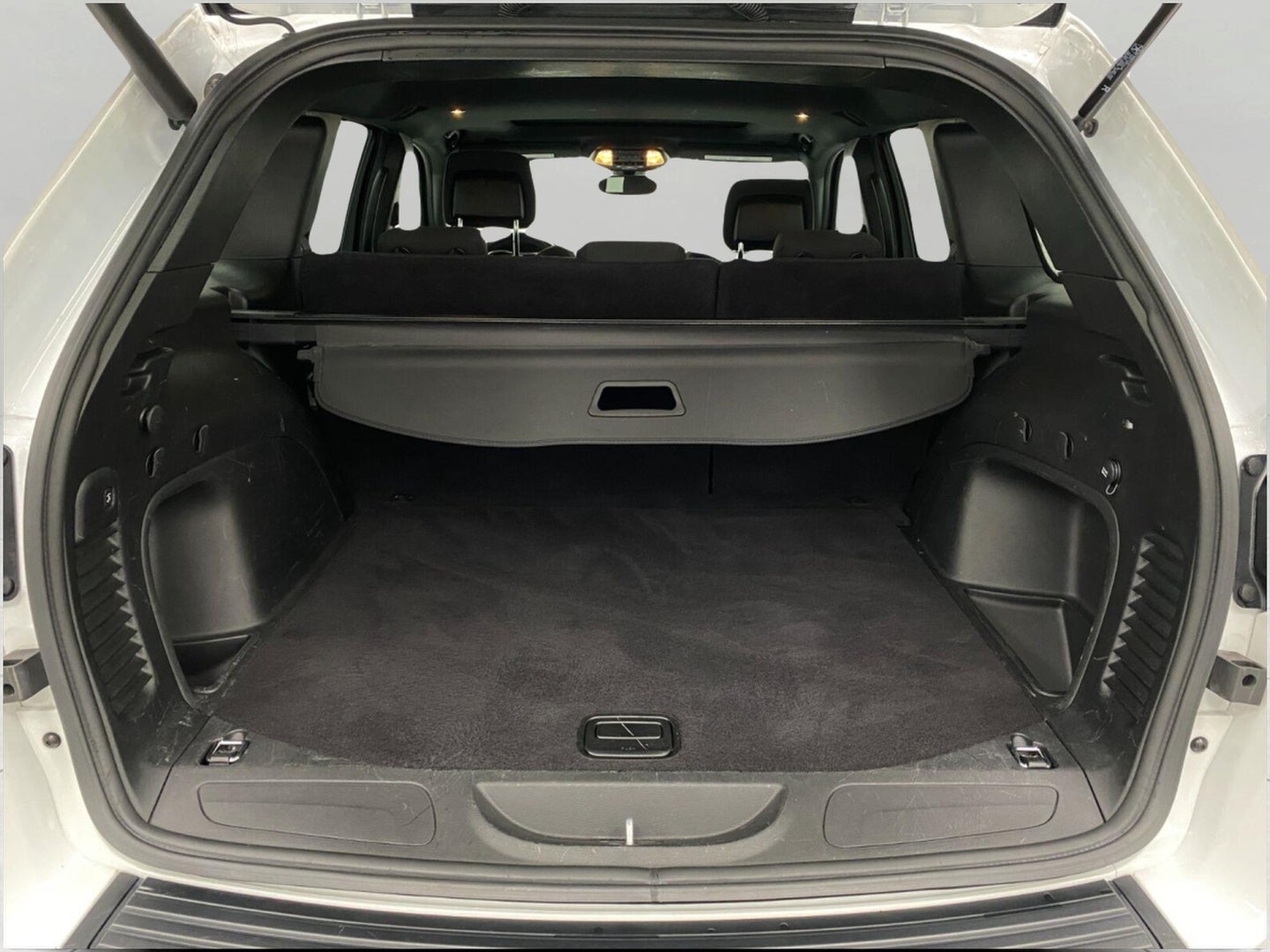 2022 Jeep Grand Cherokee WK Laredo E 4x4
