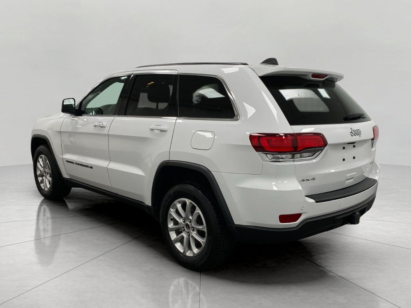 2022 Jeep Grand Cherokee WK Laredo E 4x4