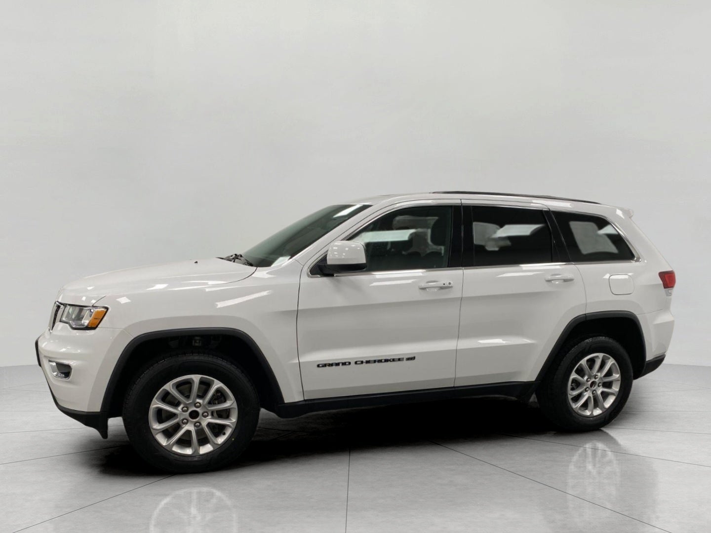 2022 Jeep Grand Cherokee WK Laredo E 4x4