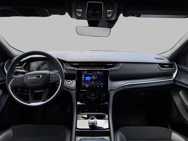 2025 Jeep Grand Cherokee Altitude X 4x4