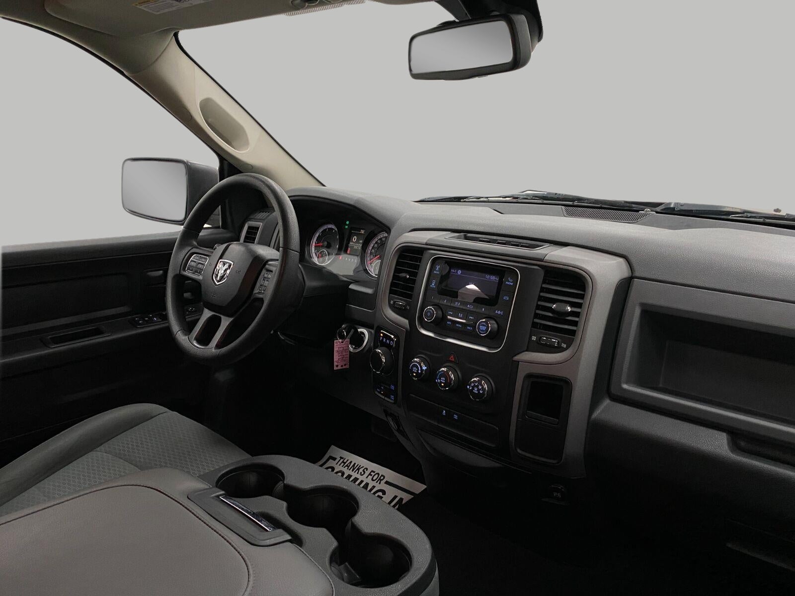 2016 RAM 1500 4WD Quad Cab 140.5 Express