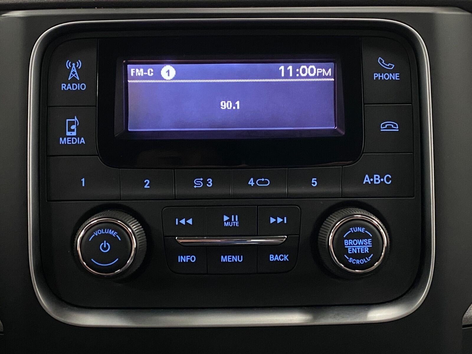 2016 RAM 1500 4WD Quad Cab 140.5 Express