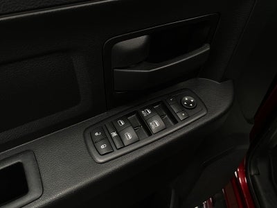 2016 RAM 1500 4WD Quad Cab 140.5 Express