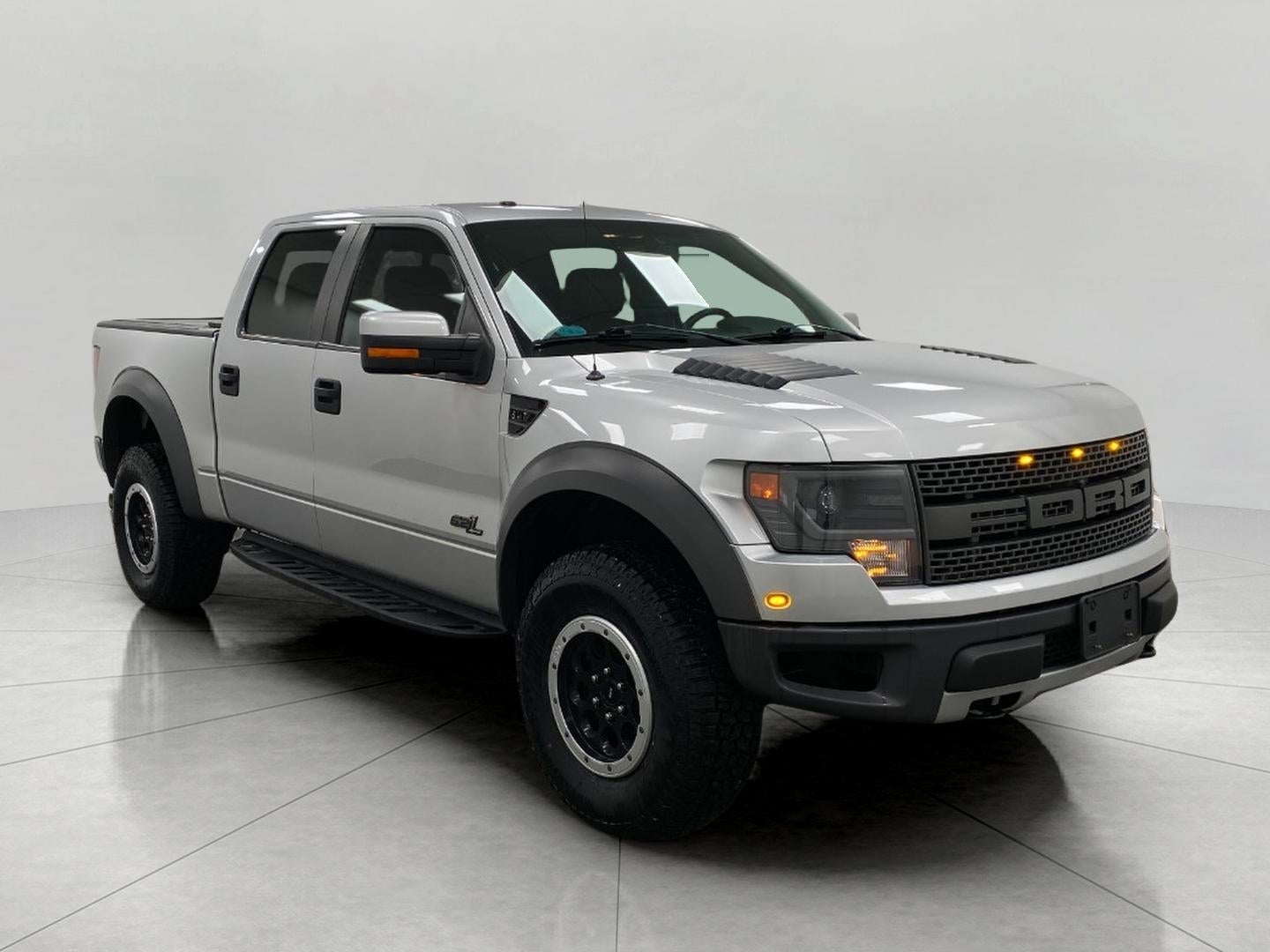 2014 Ford F-150 4WD SuperCrew 145 SVT Raptor