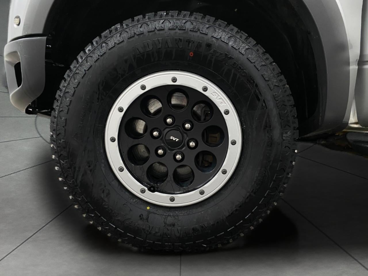 2014 Ford F-150 4WD SuperCrew 145 SVT Raptor