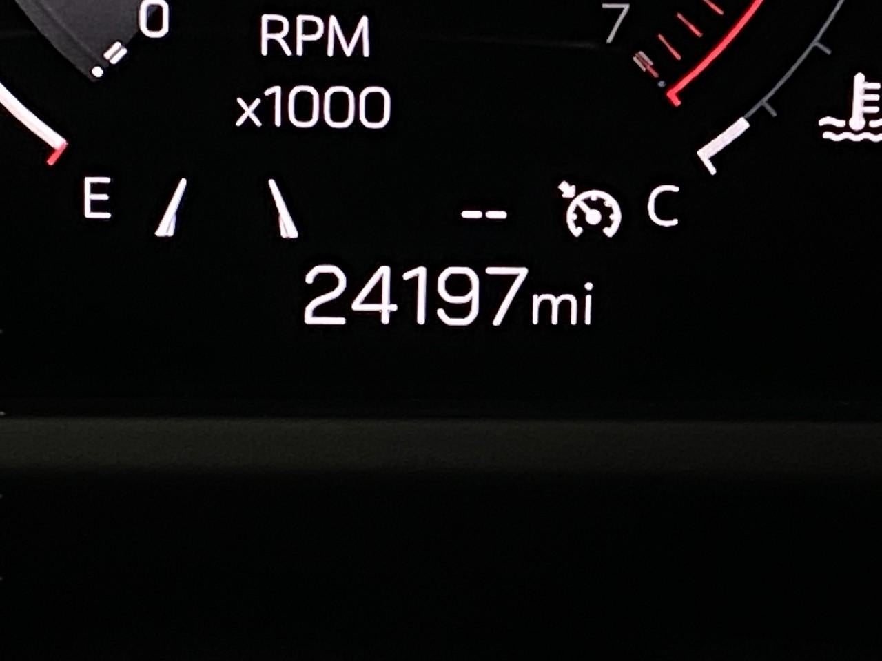 2024 GMC Acadia AWD 4dr AT4