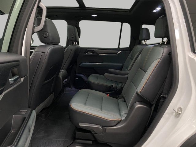 2024 GMC Acadia AWD 4dr AT4