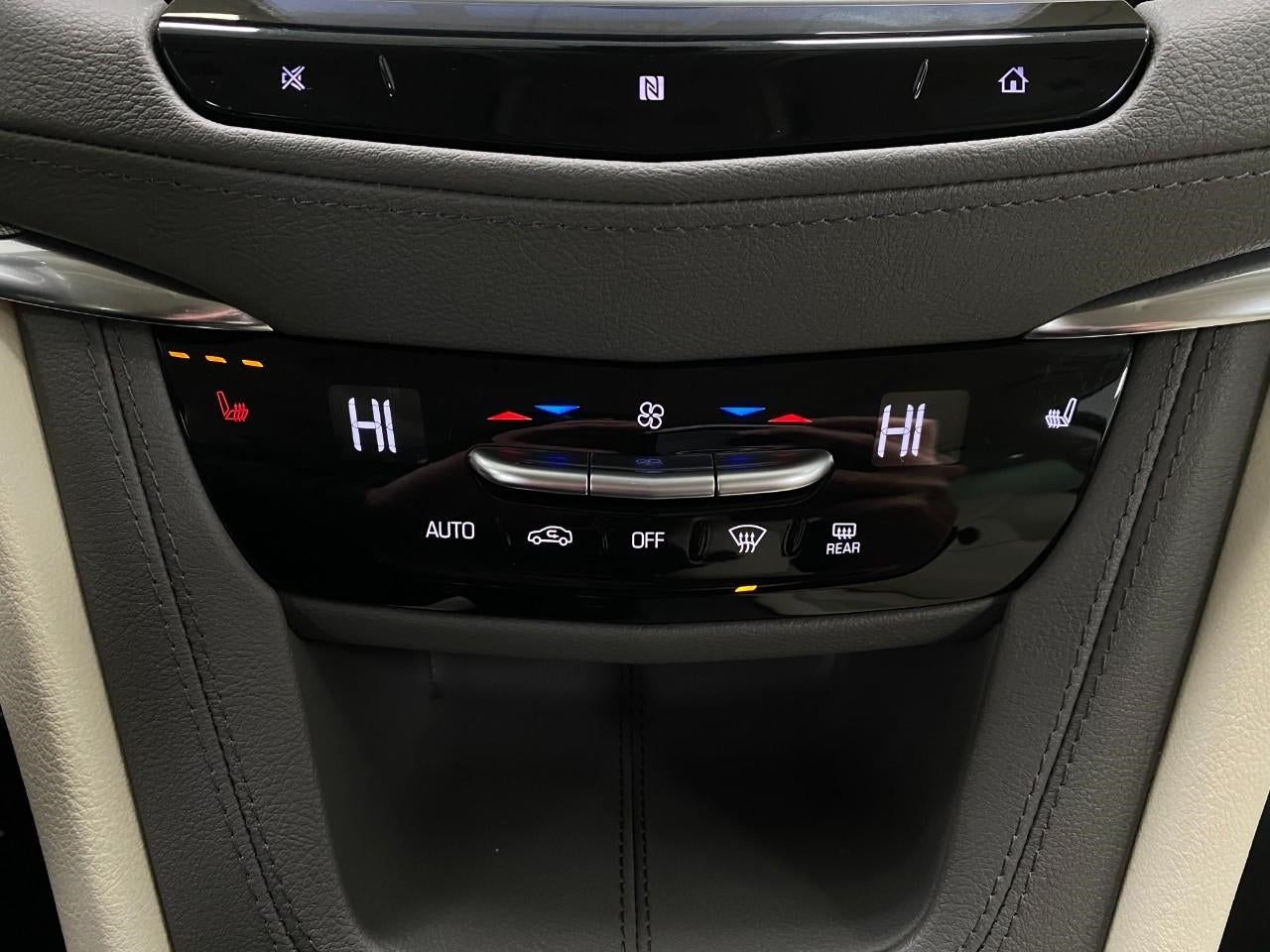 2021 Cadillac XT5 AWD 4dr Premium Luxury