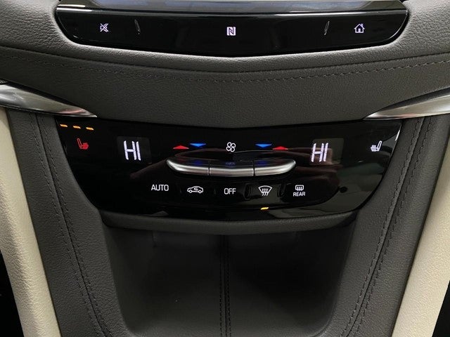 2021 Cadillac XT5 AWD 4dr Premium Luxury