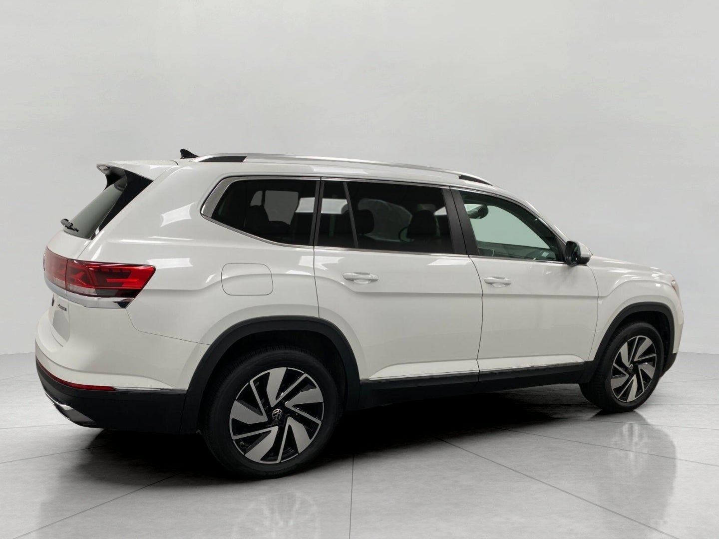2025 Volkswagen Atlas 2.0T SEL 4MOTION