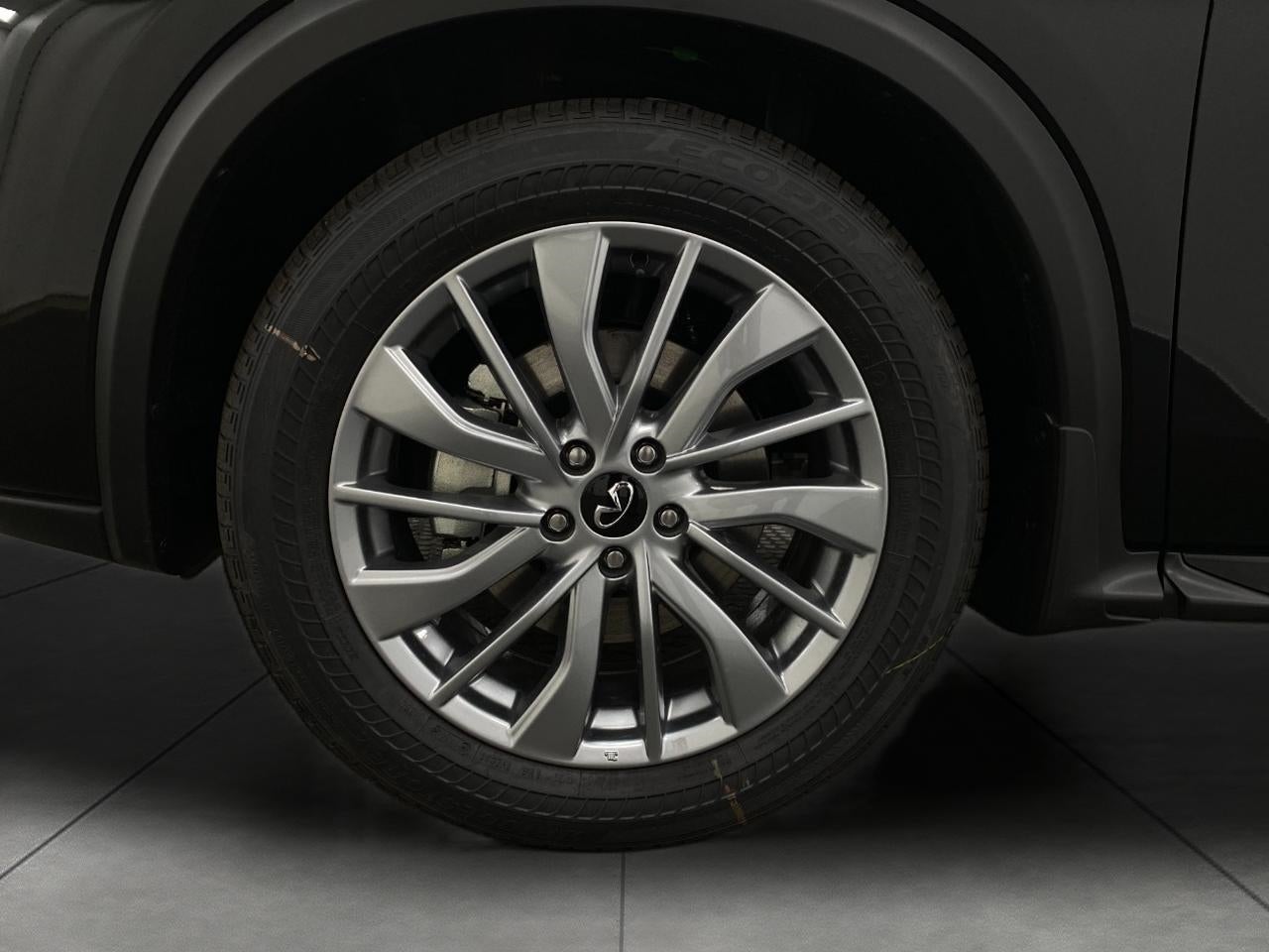 2025 INFINITI QX50 LUXE AWD