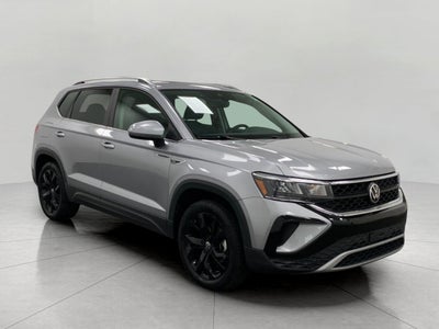 2022 Volkswagen Taos SE 4MOTION