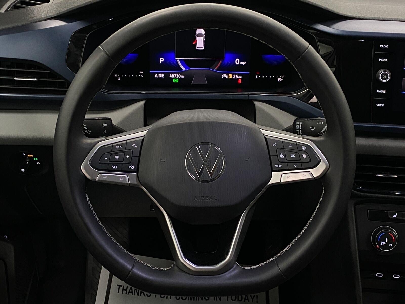 2022 Volkswagen Taos SE 4MOTION