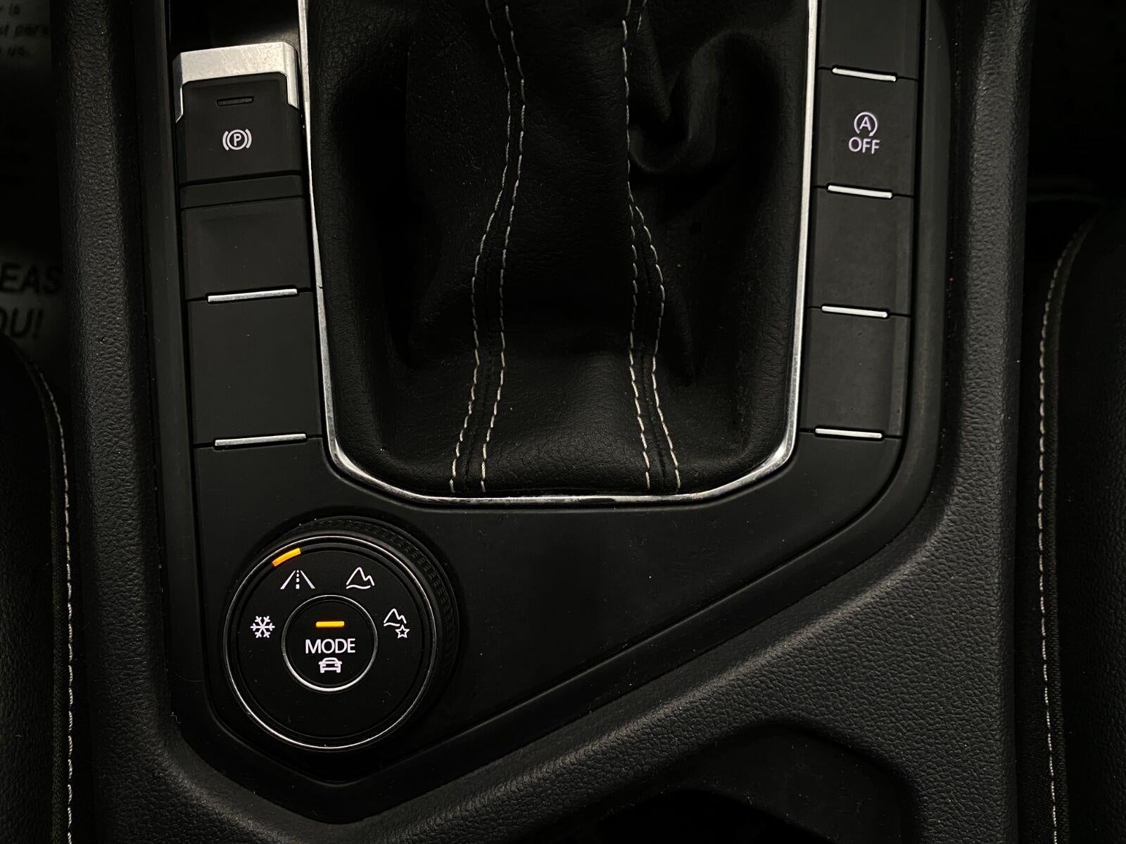 2022 Volkswagen Taos SE 4MOTION