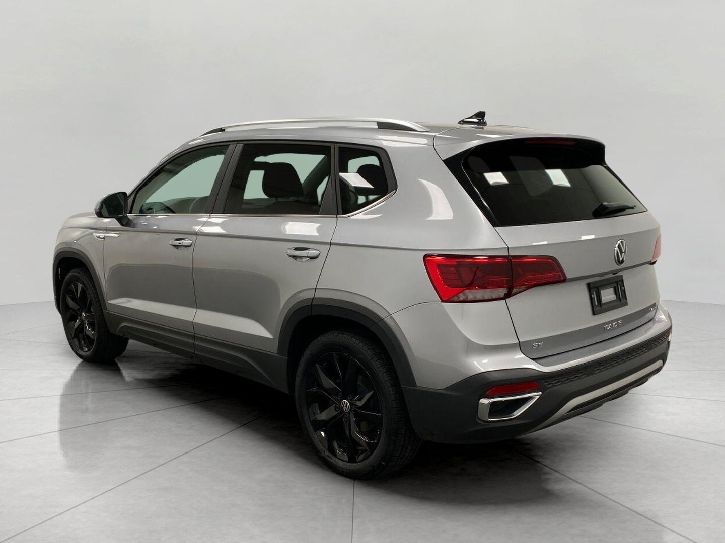 2022 Volkswagen Taos SE 4MOTION