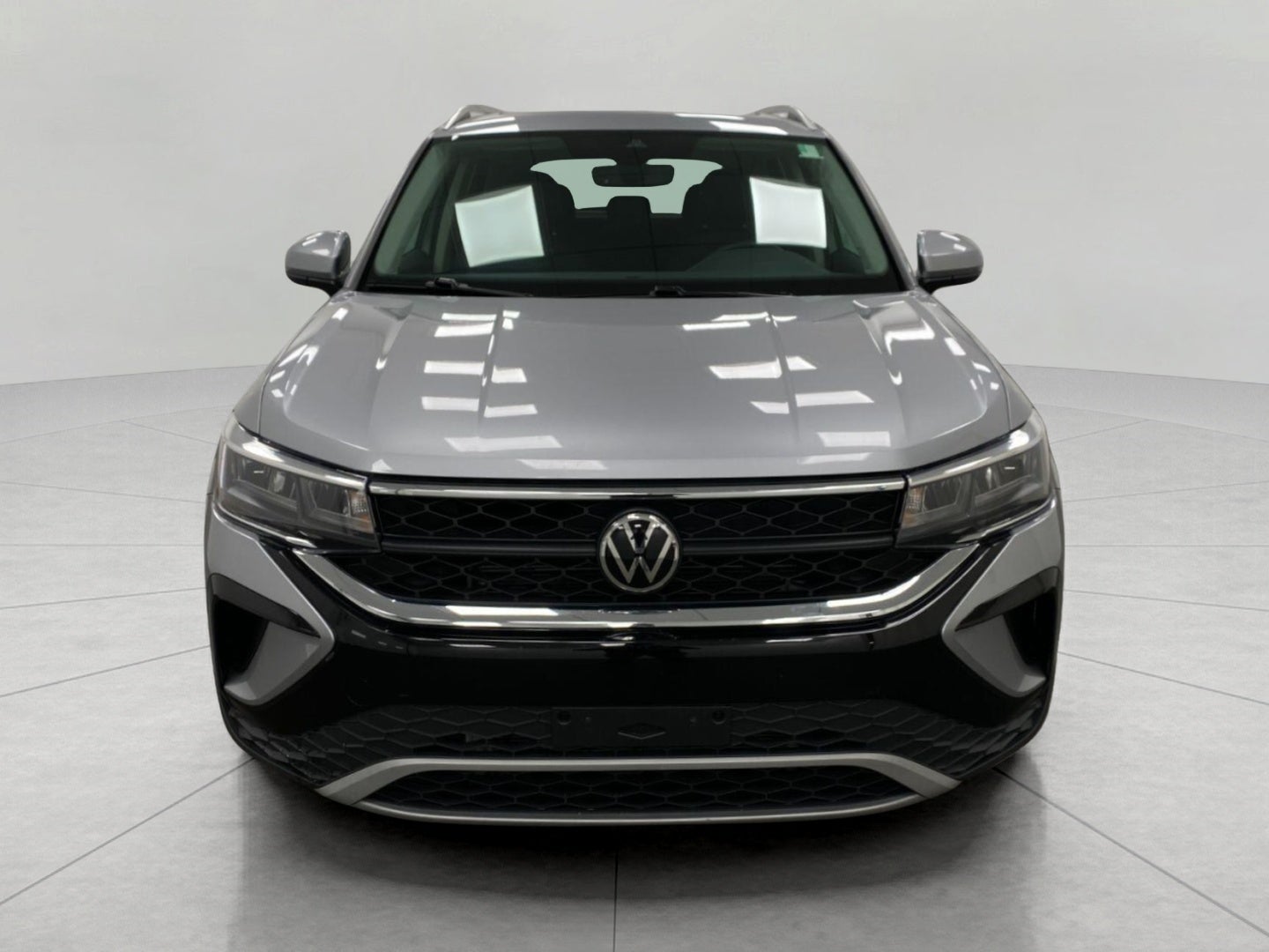 2022 Volkswagen Taos SE 4MOTION
