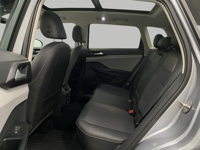 2022 Volkswagen Taos SE 4MOTION