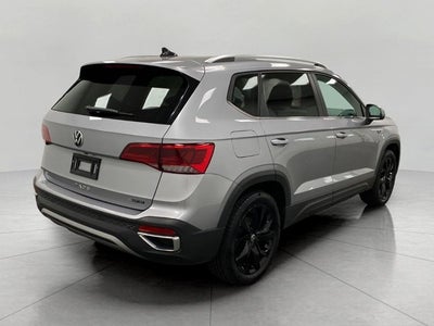 2022 Volkswagen Taos SE 4MOTION