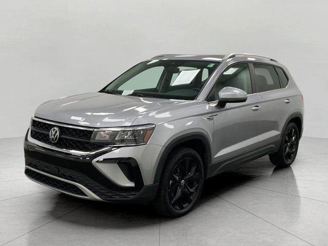 2022 Volkswagen Taos SE 4MOTION
