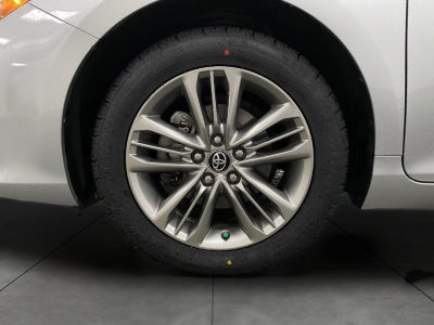 2017 Toyota Camry SE Auto