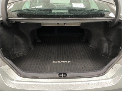 2017 Toyota Camry SE Auto
