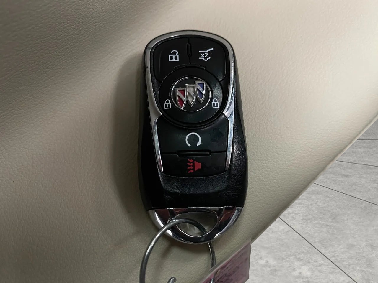 2023 Buick Enclave AWD 4dr Avenir