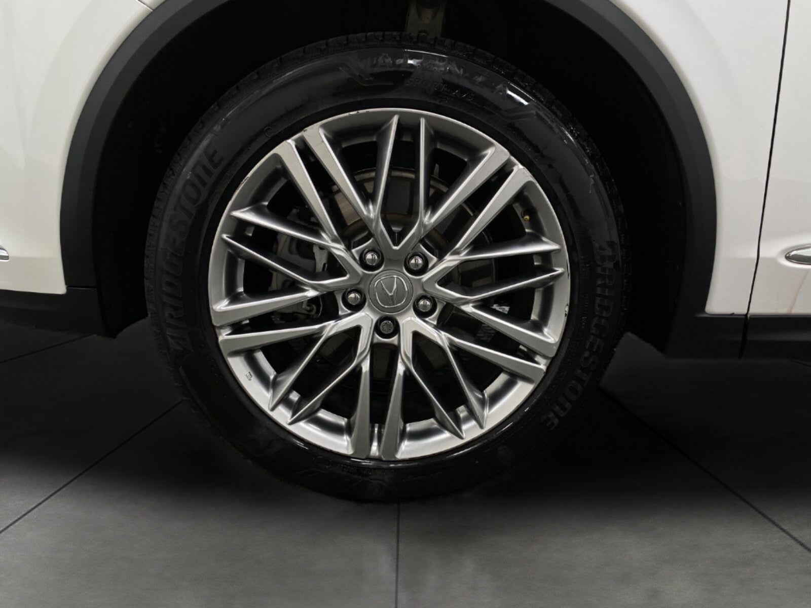 2024 Acura MDX SH-AWD w/Advance Package