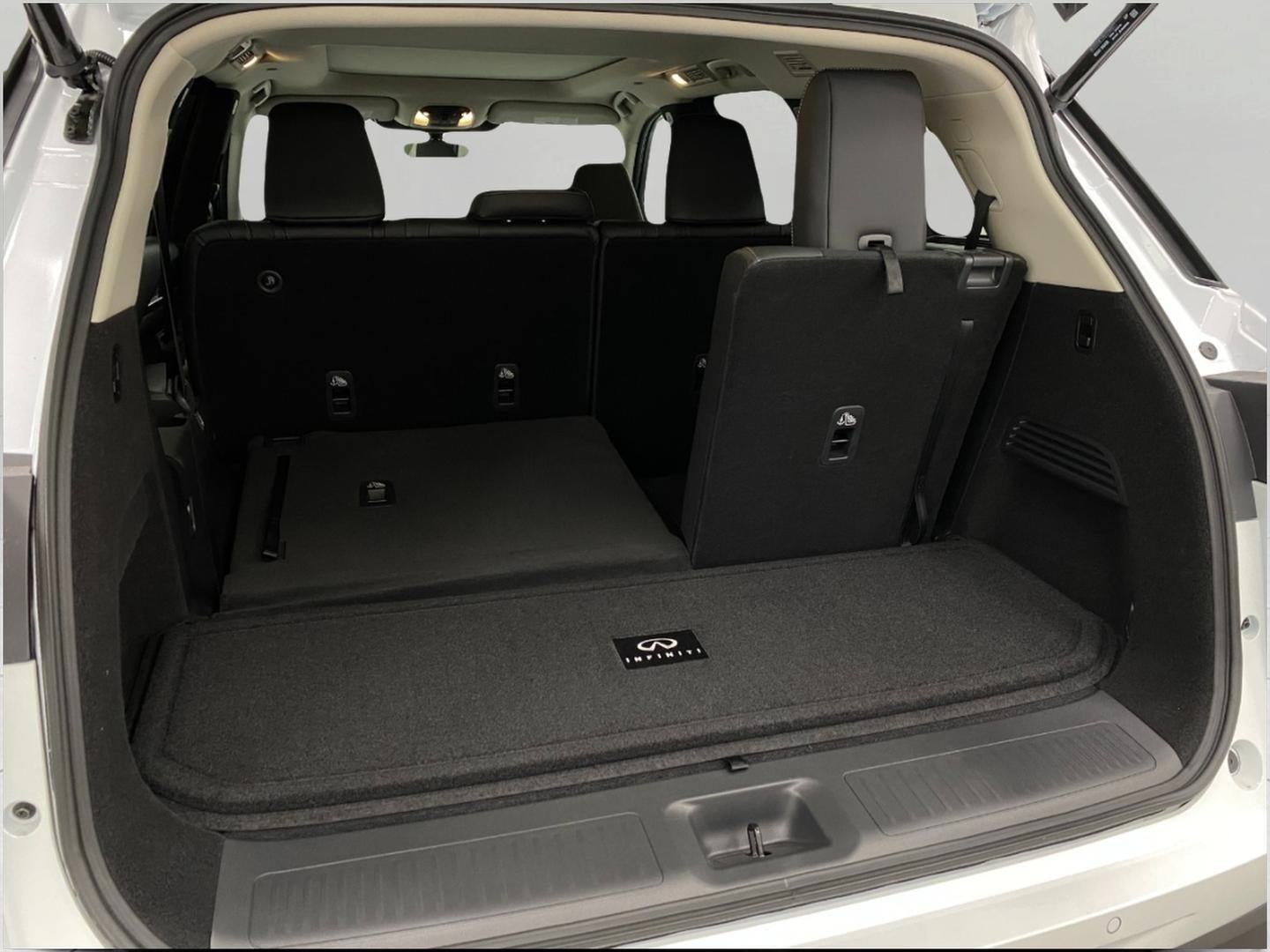 2027 INFINITI QX60 LUXE AWD