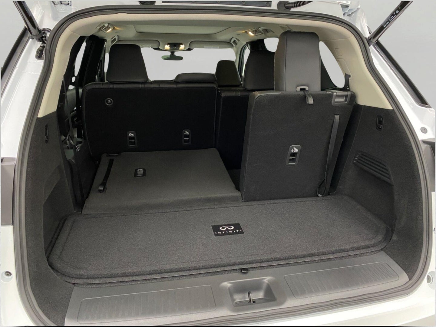 2027 INFINITI QX60 LUXE AWD