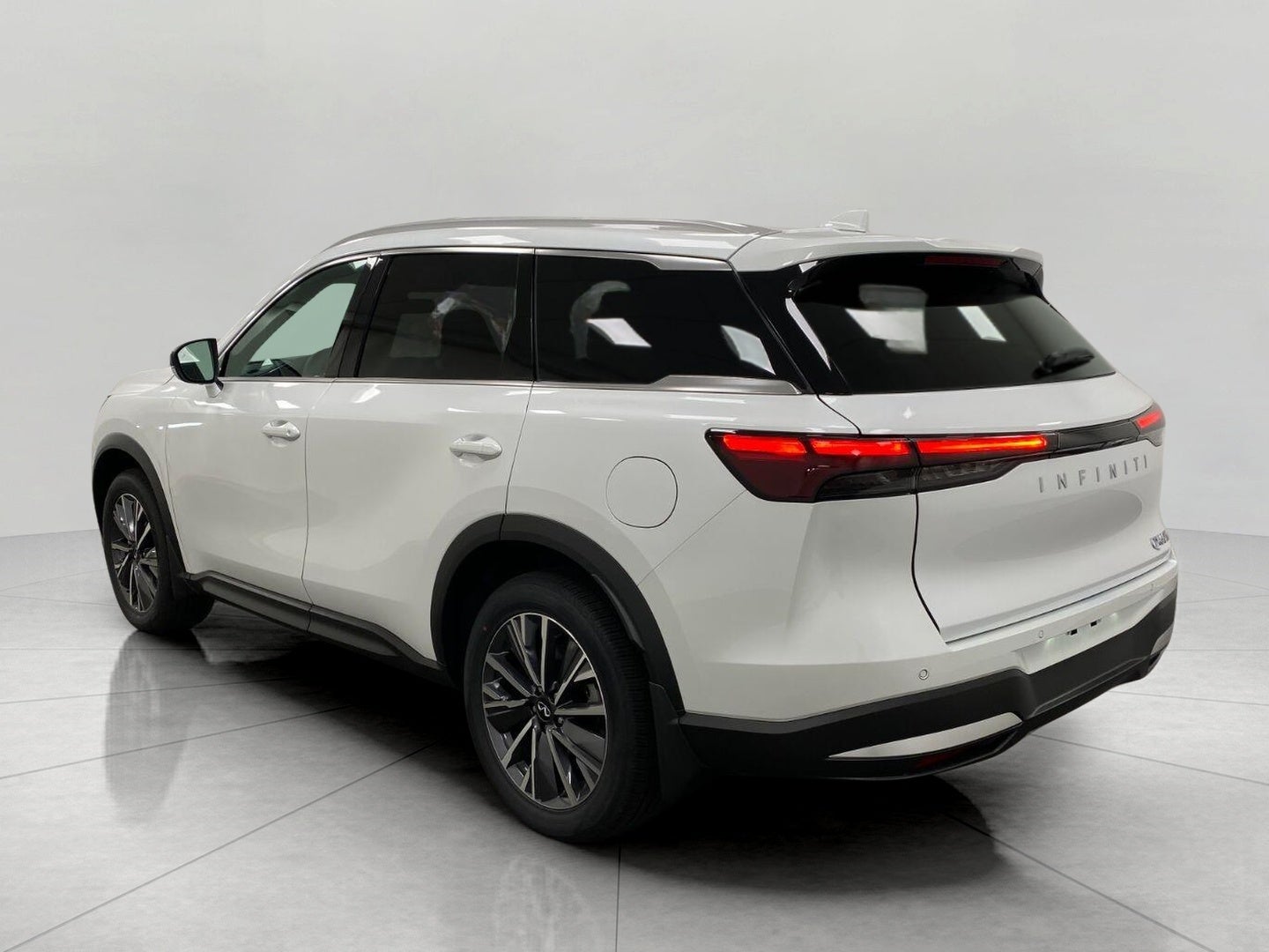 2027 INFINITI QX60 LUXE AWD