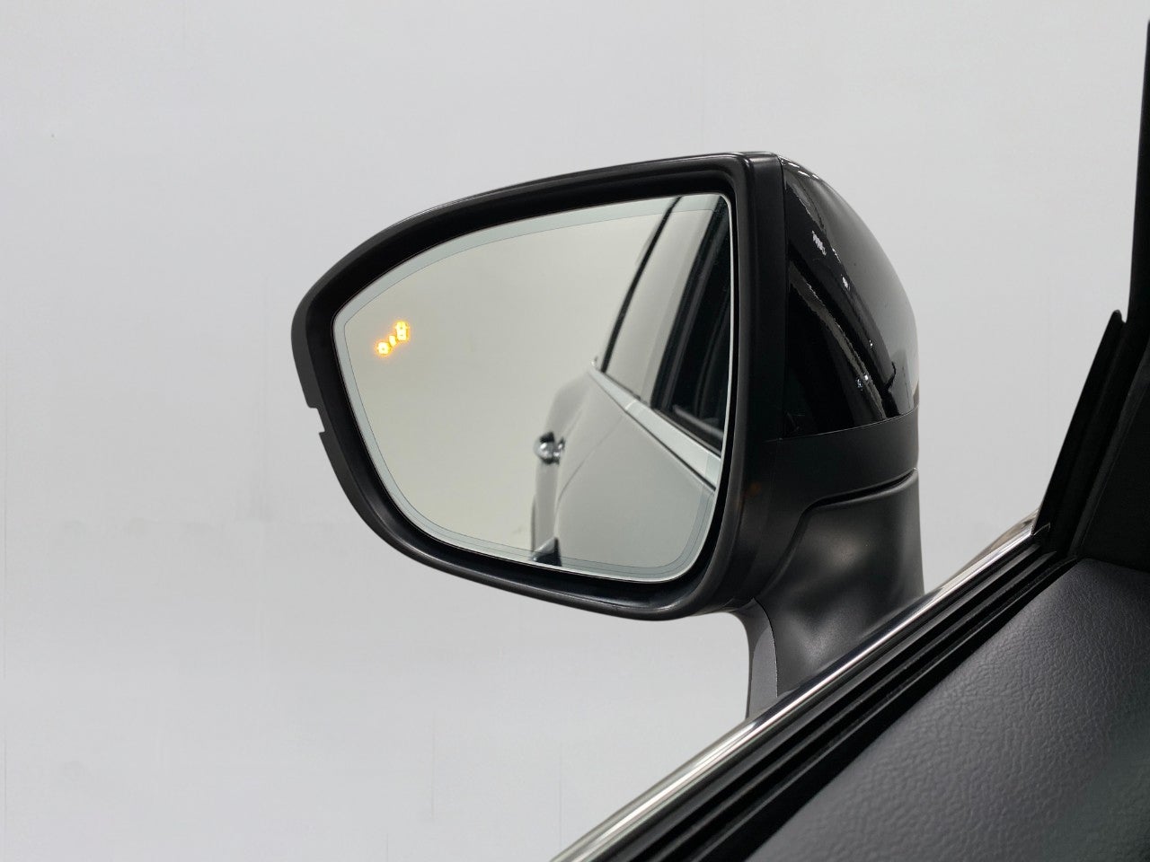 2025 INFINITI QX60 LUXE FWD