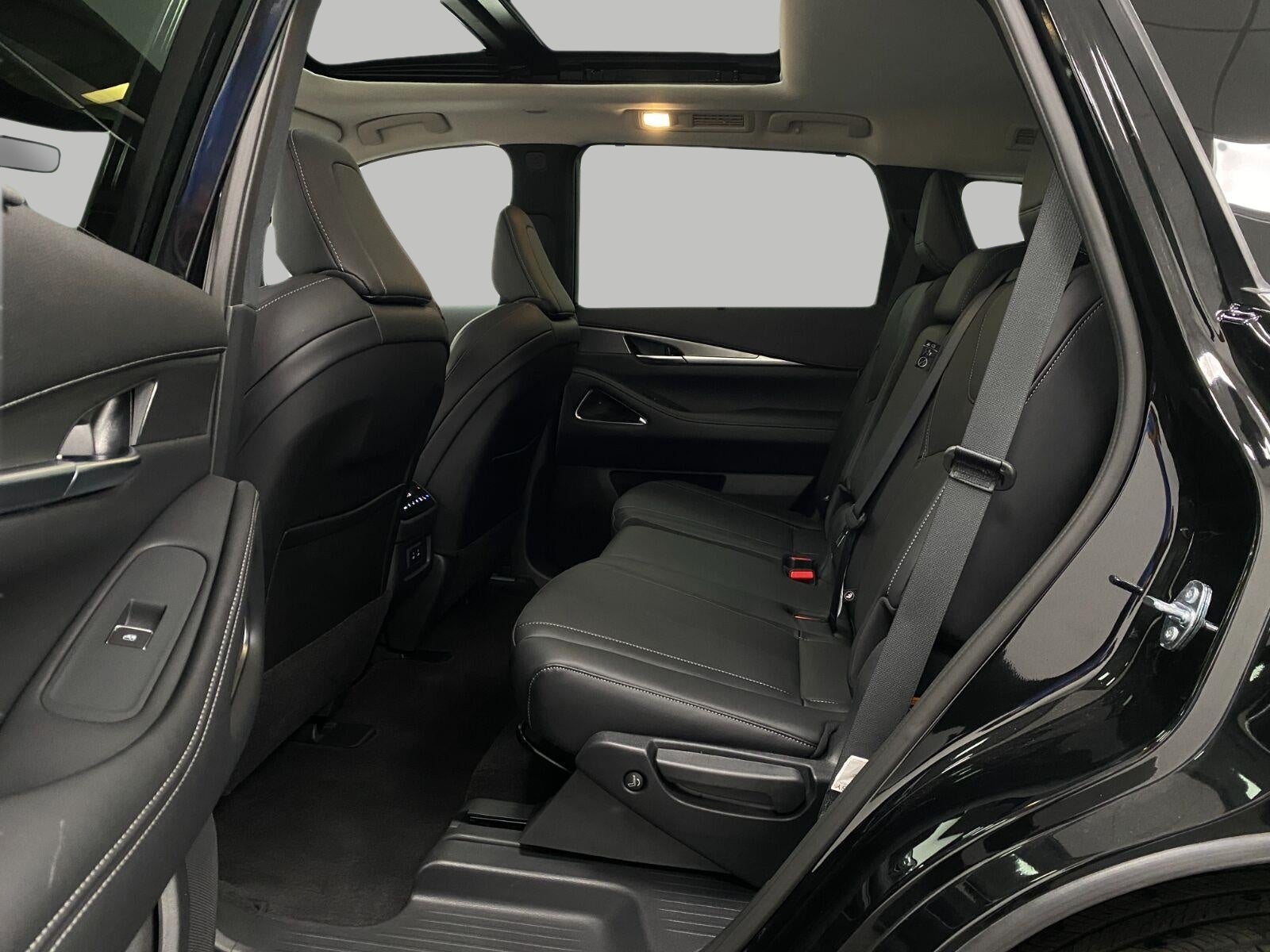 2026 INFINITI QX60 LUXE AWD