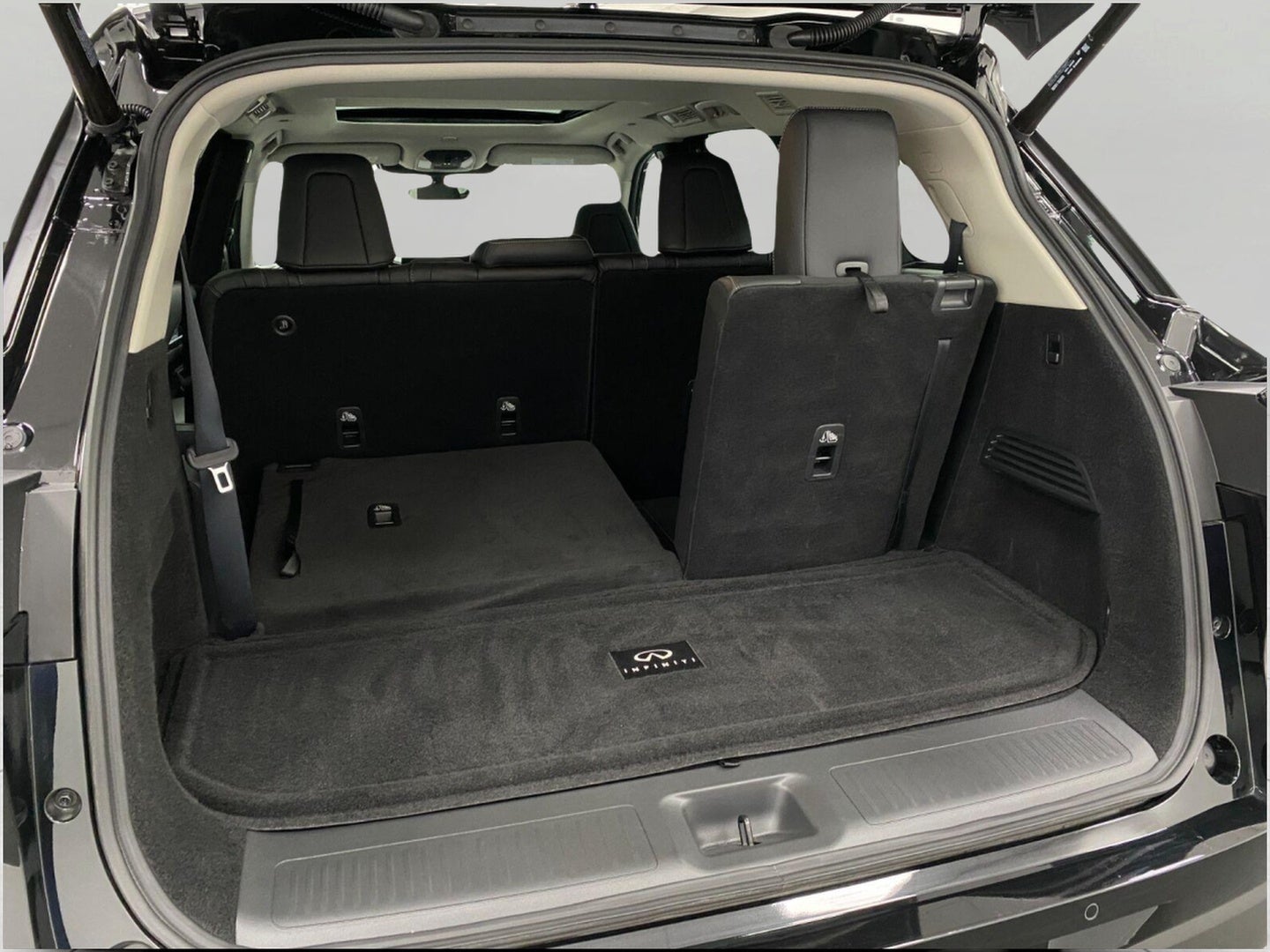 2026 INFINITI QX60 LUXE AWD