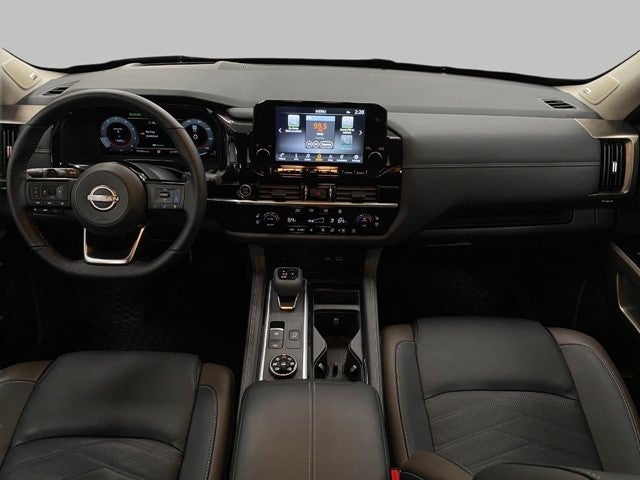 2024 Nissan Pathfinder Platinum 4WD