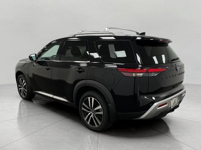 2024 Nissan Pathfinder Platinum 4WD