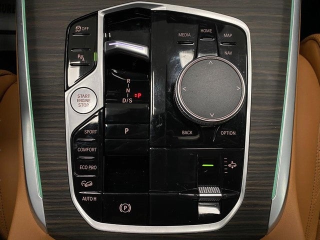 2024 BMW X7 xDrive40i Sports Activity Vehicle