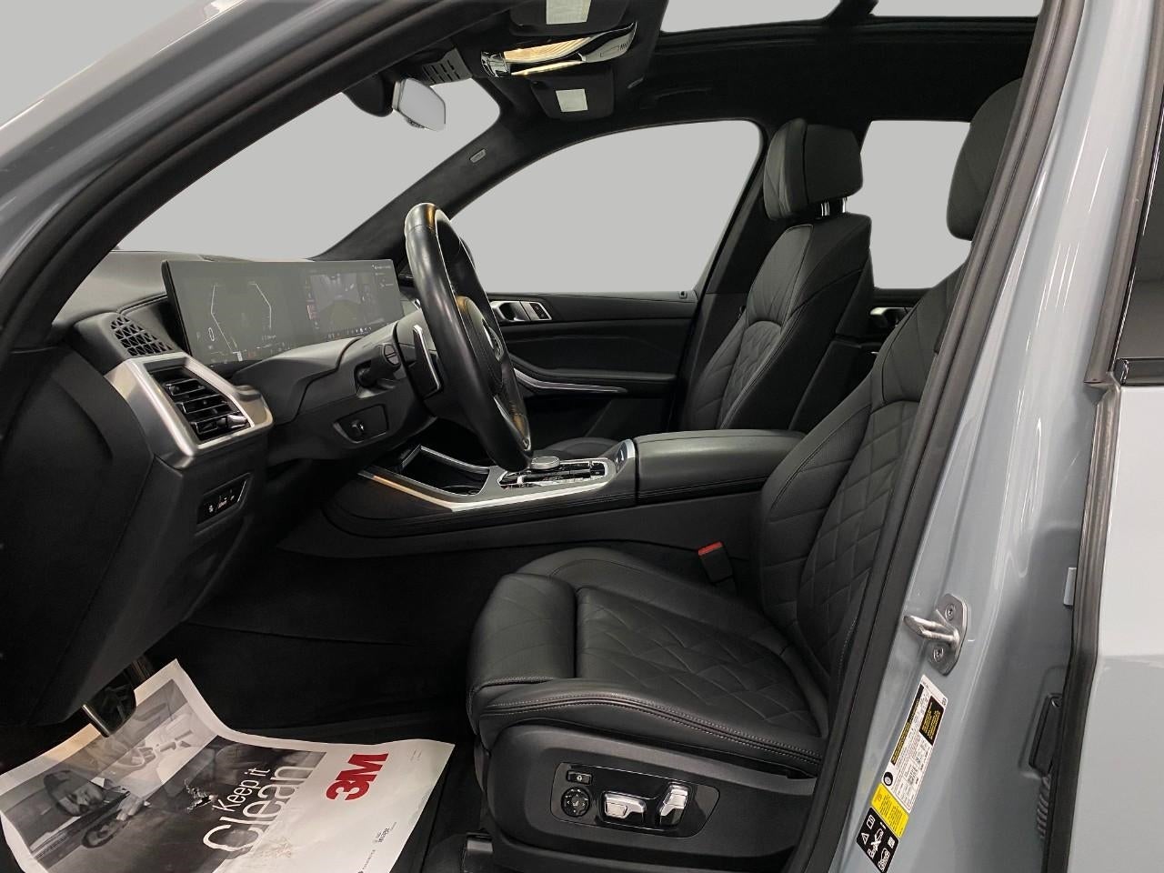 2024 BMW X7 xDrive40i Sports Activity Vehicle