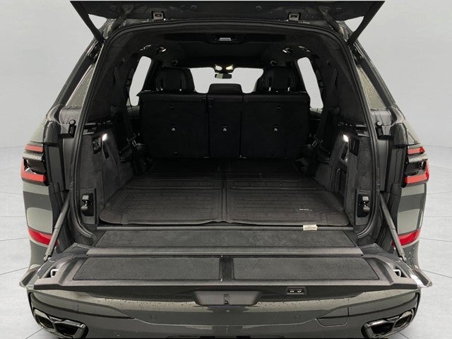 2025 BMW X7 M60i Sports Activity Vehicle