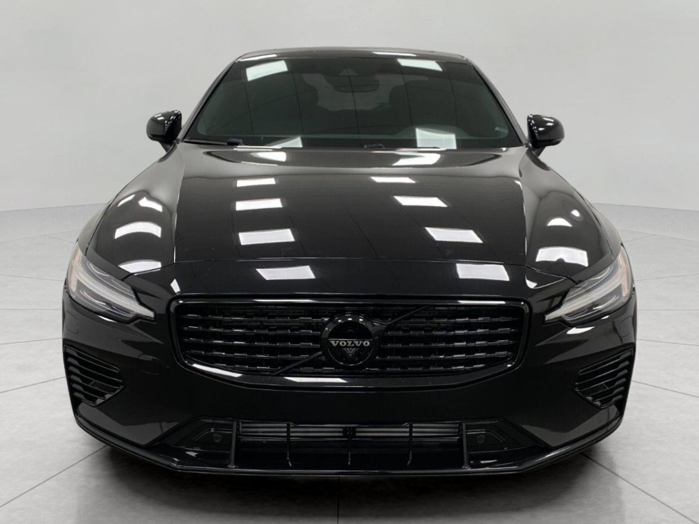 2022 Volvo S60 Recharge Plug-In Hybrid T8 eAWD PHEV Black Edition R-Design Extended Range