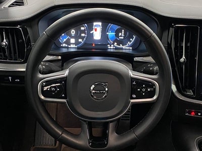 2022 Volvo S60 Recharge Plug-In Hybrid T8 eAWD PHEV Black Edition R-Design Extended Range