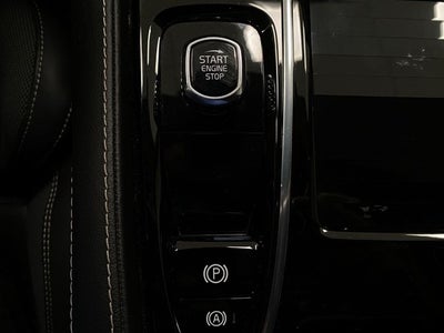 2022 Volvo S60 Recharge Plug-In Hybrid T8 eAWD PHEV Black Edition R-Design Extended Range