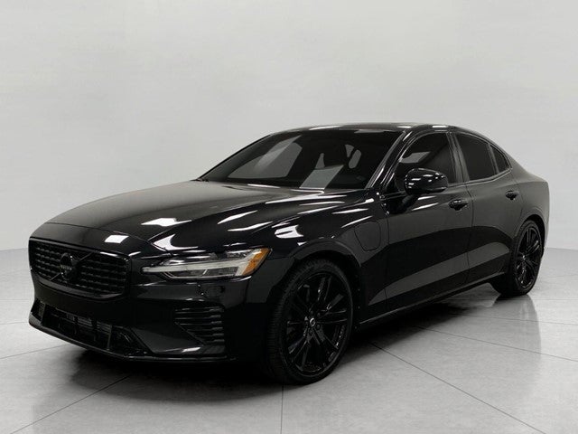 2022 Volvo S60 Recharge Plug-In Hybrid T8 eAWD PHEV Black Edition R-Design Extended Range