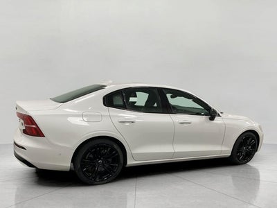 2024 Volvo S60 Recharge Plug-In Hybrid T8 eAWD PHEV Ultimate Black Edition
