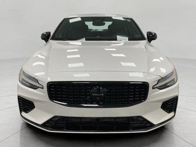 2024 Volvo S60 Recharge Plug-In Hybrid T8 eAWD PHEV Ultimate Black Edition