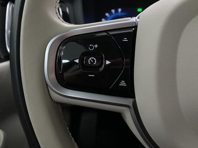 2023 Volvo S60 Recharge Plug-In Hybrid T8 eAWD PHEV Plus Dark Theme