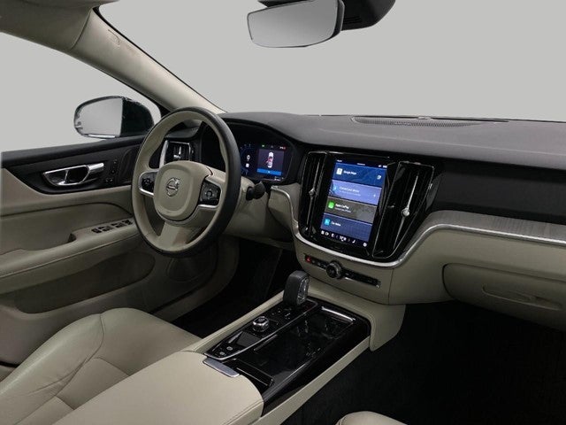 2023 Volvo S60 Recharge Plug-In Hybrid T8 eAWD PHEV Plus Dark Theme