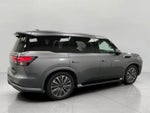 2027 INFINITI QX80 LUXE AWD