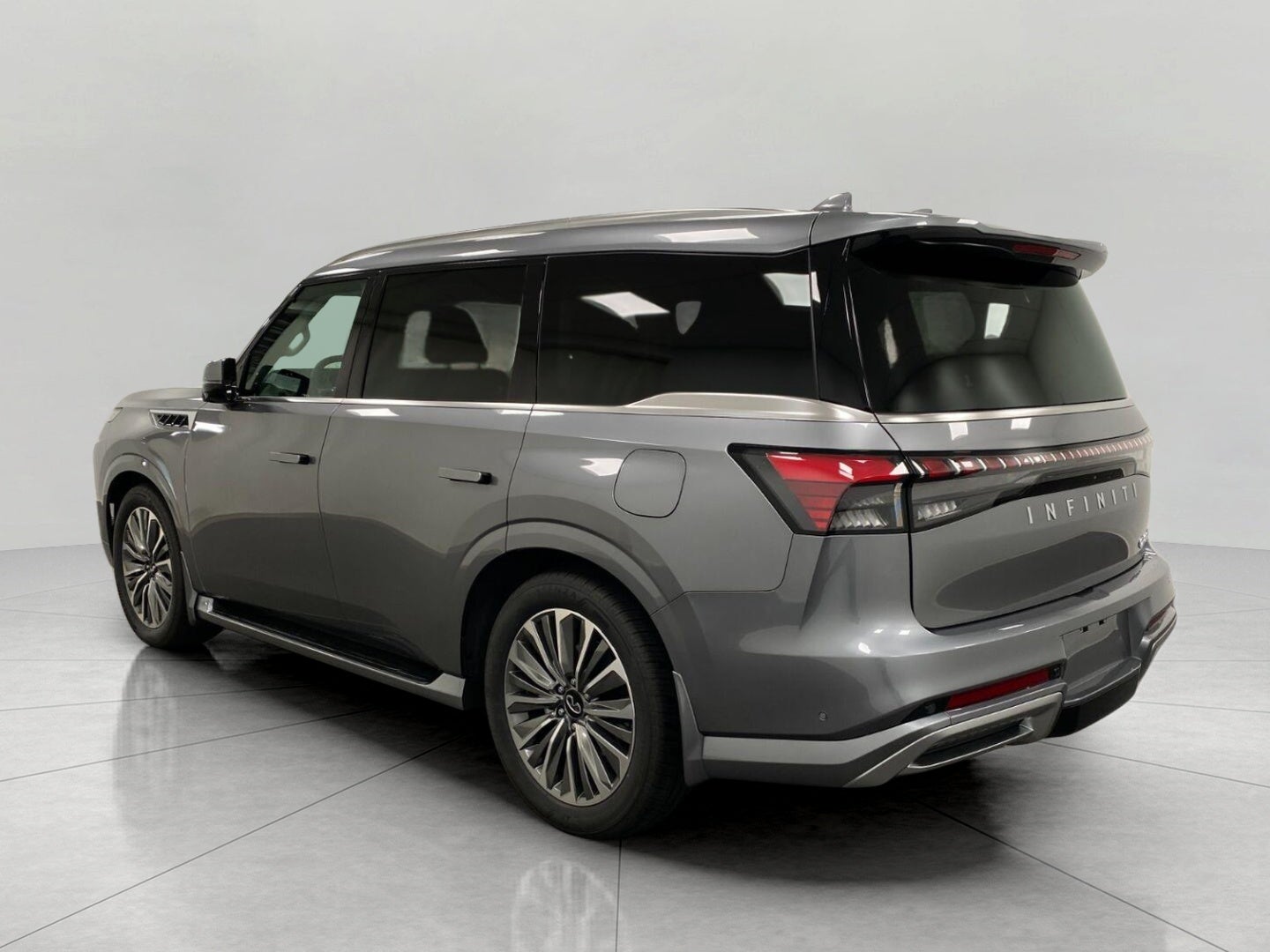 2027 INFINITI QX80 LUXE AWD