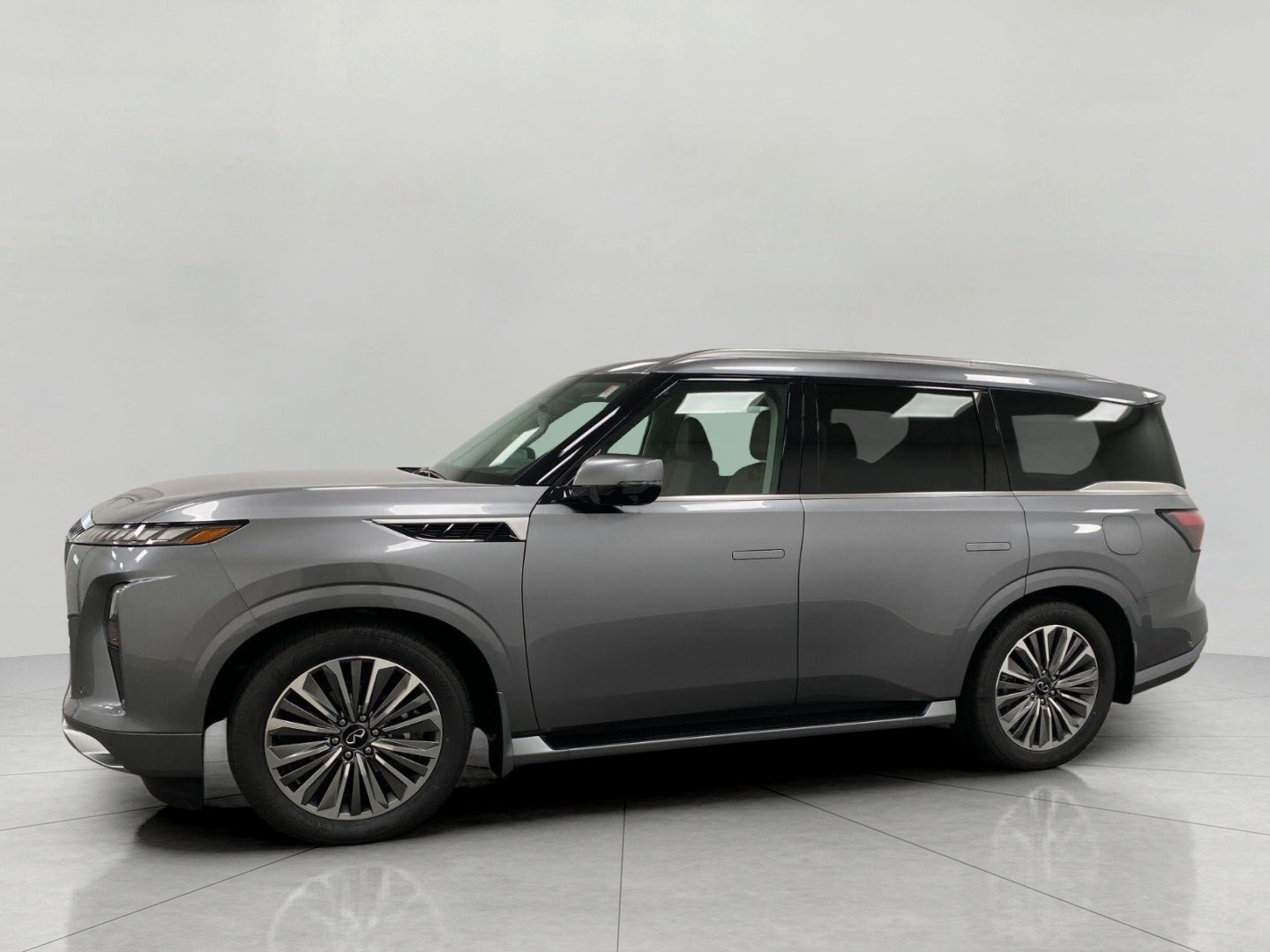 2027 INFINITI QX80 LUXE AWD