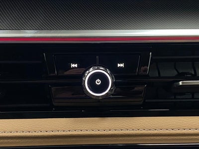 2027 INFINITI QX80 LUXE AWD